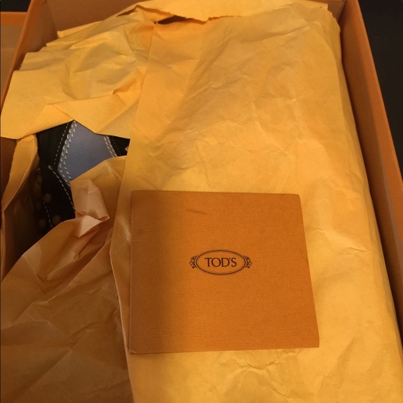 NWOT TOD’S Leather and Suede Sneakers - Picture 2 of 8